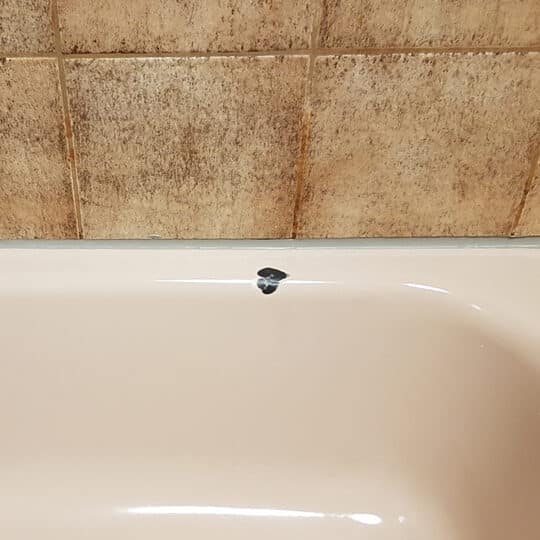 kratzer entfernen badewanne